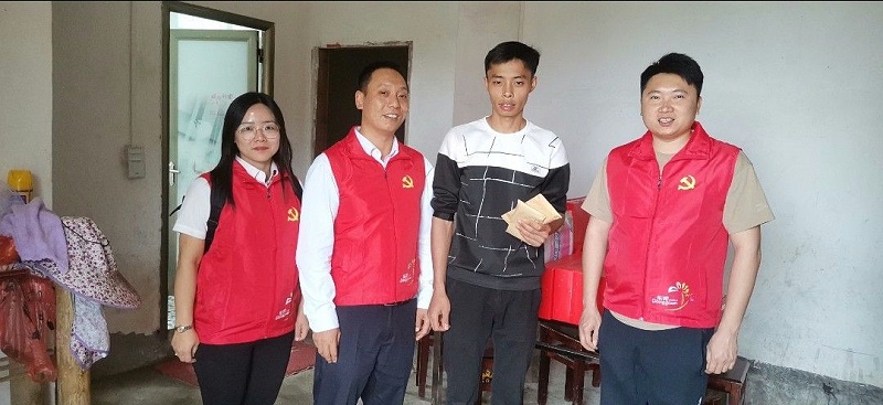 ���������ܼ��װ�����������������Ա��Я�ֹ��� (3)